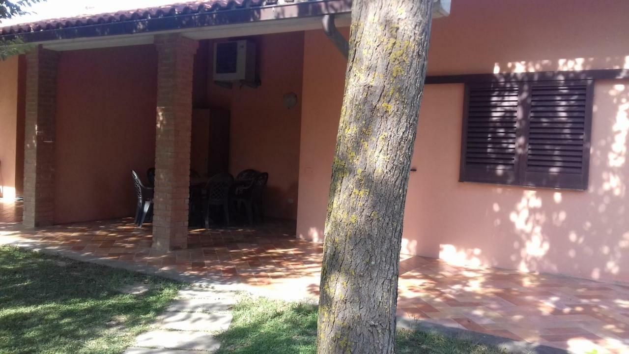 Le Tamerici Pension Principina Terra Buitenkant foto