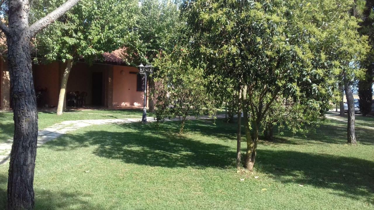 Le Tamerici Pension Principina Terra Buitenkant foto